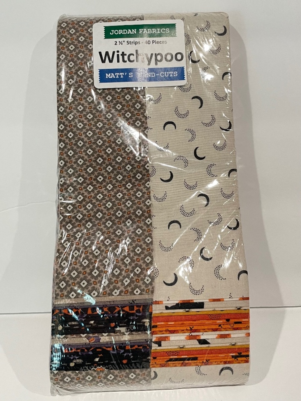 Jordan Fabrics Witchypoo Matt’s Hand-Cuts 2 1/2 “ strips 40 pieces Halloween